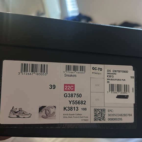 Knit and Suede Chanel Sneakers - Picture 8 of 8